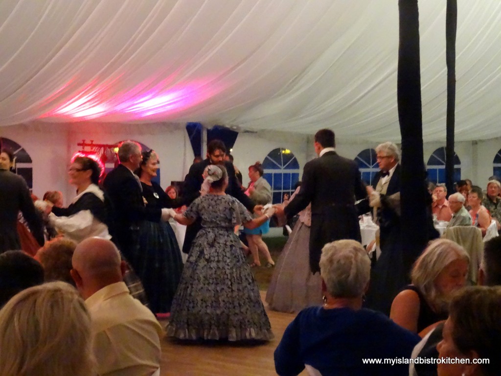 5th and 3rd Figures of the Caledonian Quadrilles danced by the Beaconsfield Assembly