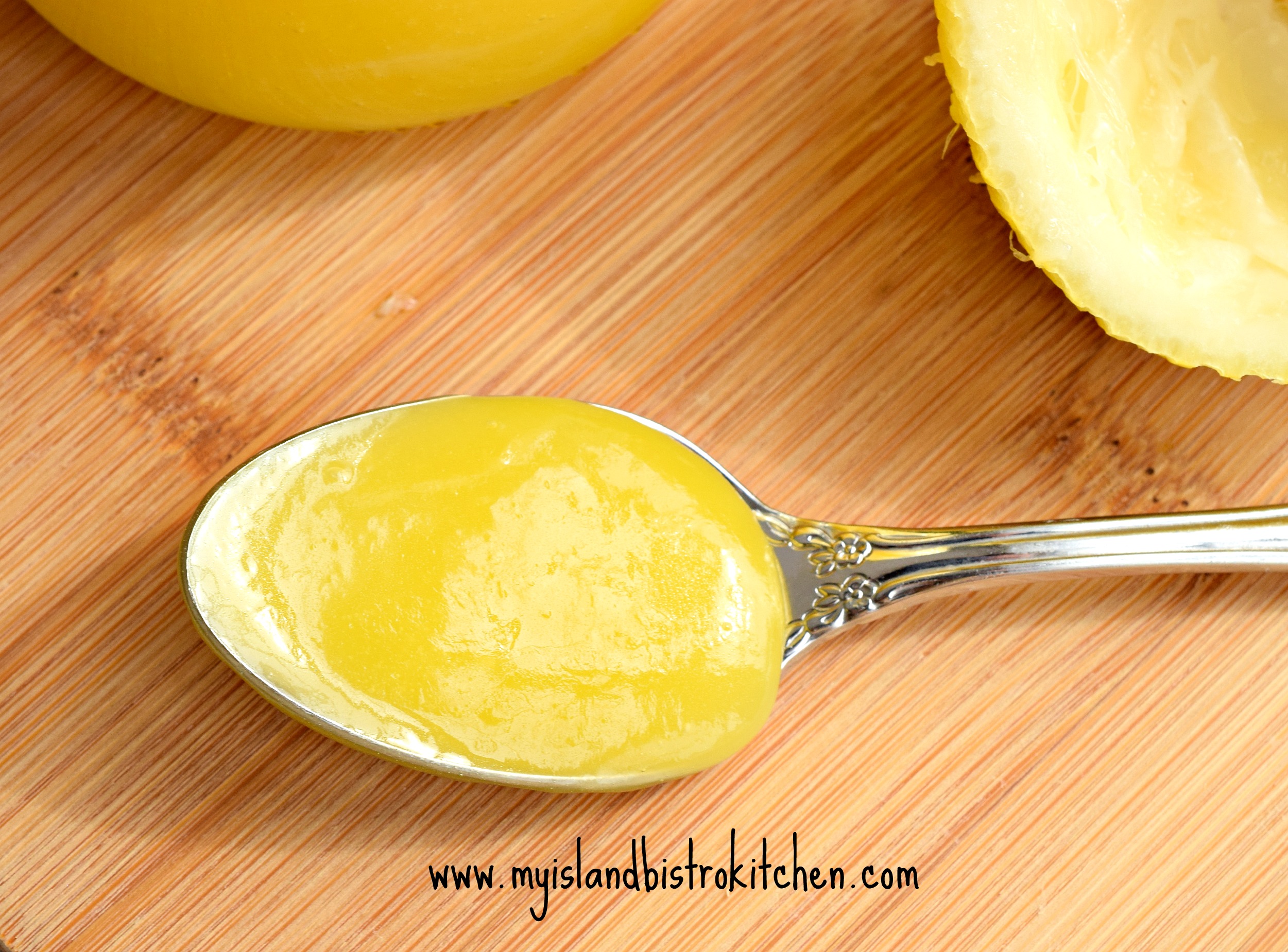 A spoonful of lemon curd