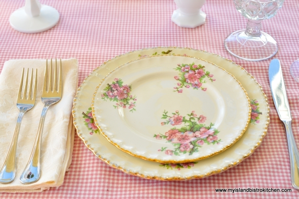 "Pretty in Pink" Summer Tablesetting