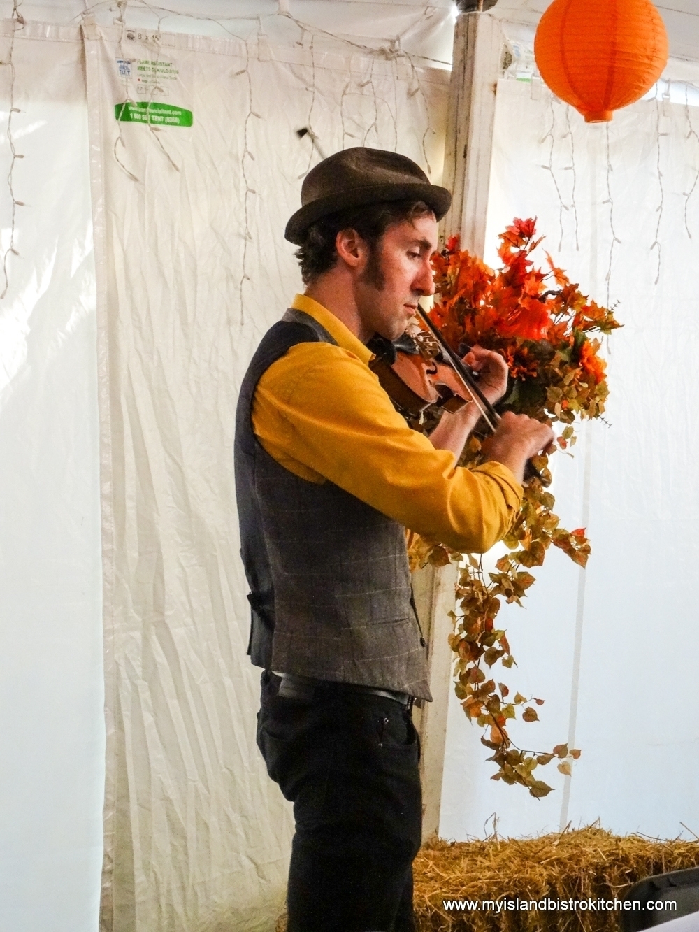 Island Fiddler, Gordie MacKeeman Performing at the "Taste of Tyne Valley" PEI Fall Flavours 2017 Event