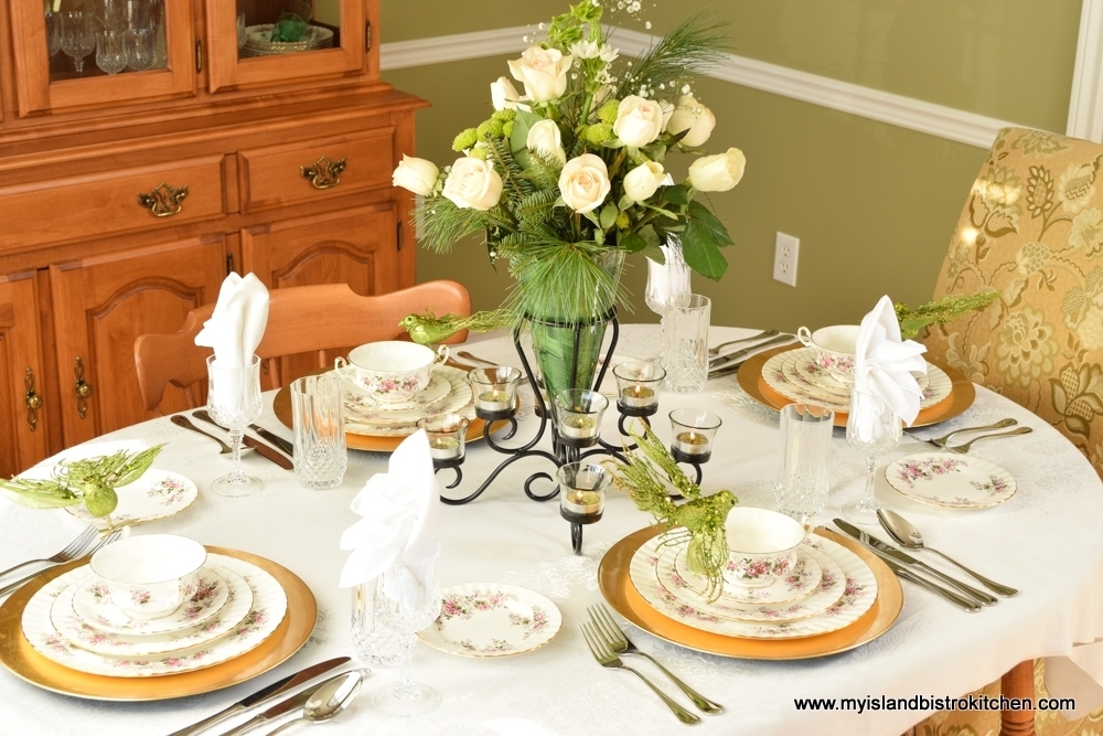 The Christmas Rose Tablesetting
