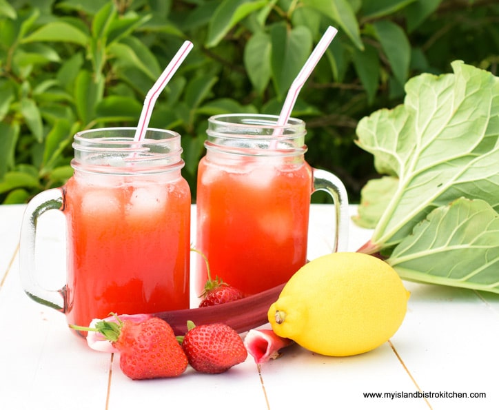 Drinking jars filled with Strawberry Rhubarb Lemonade