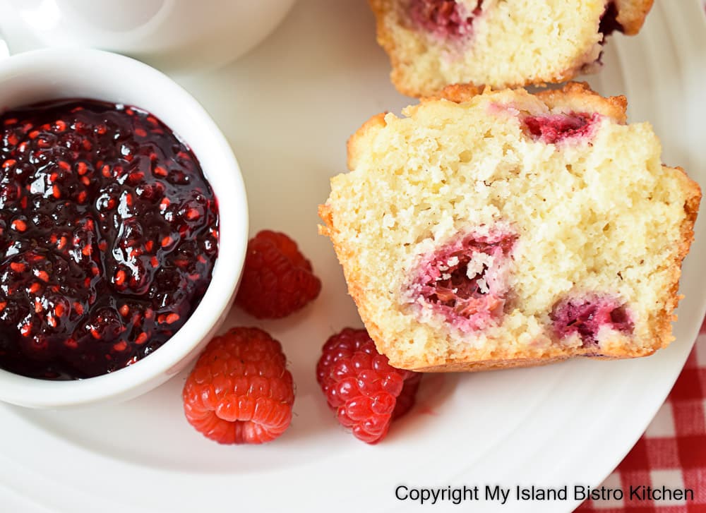 Berry Muffin with Raspberry Jam